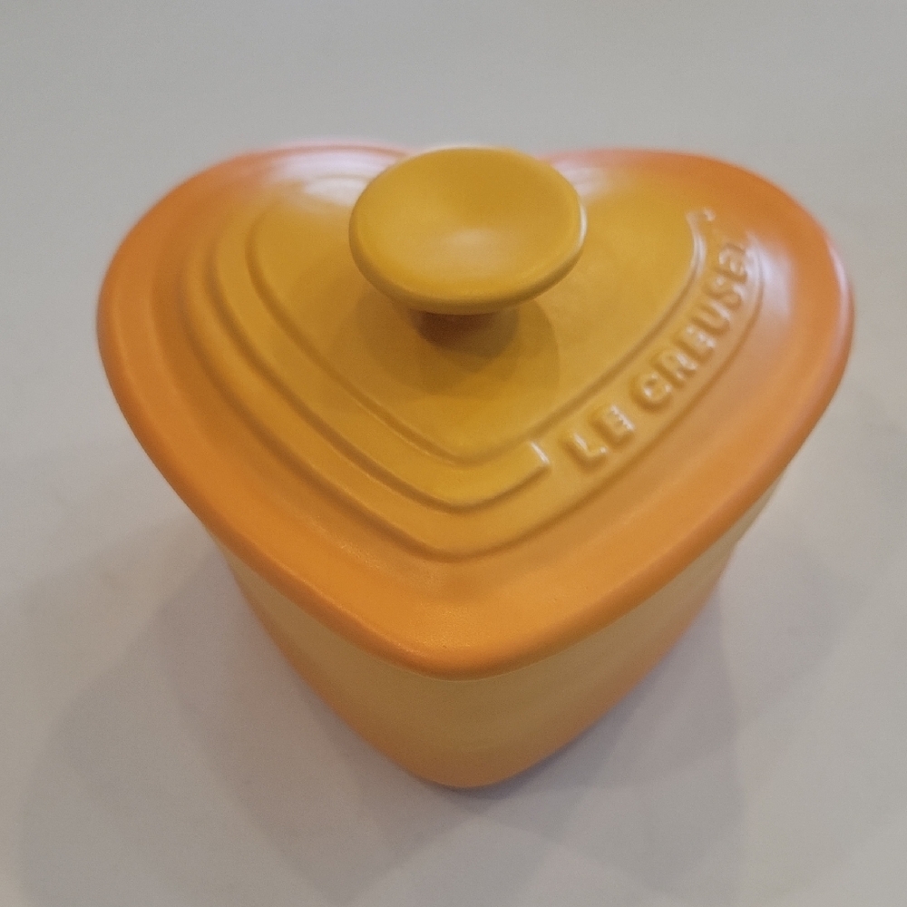 Le Creuset Sunburst Orange Gold Matte Heart